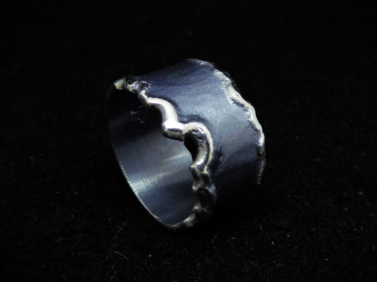 Hot-Fired Ring "Black Edition"