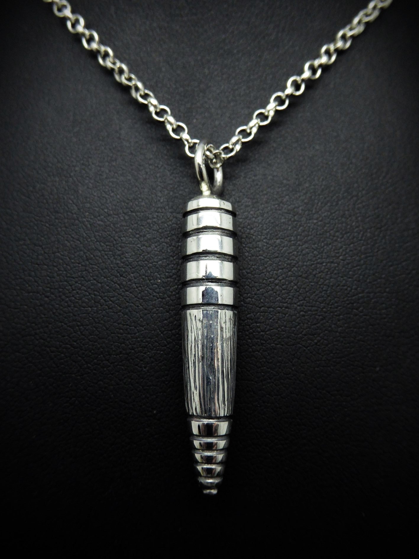 "Raw Pendulum 1"